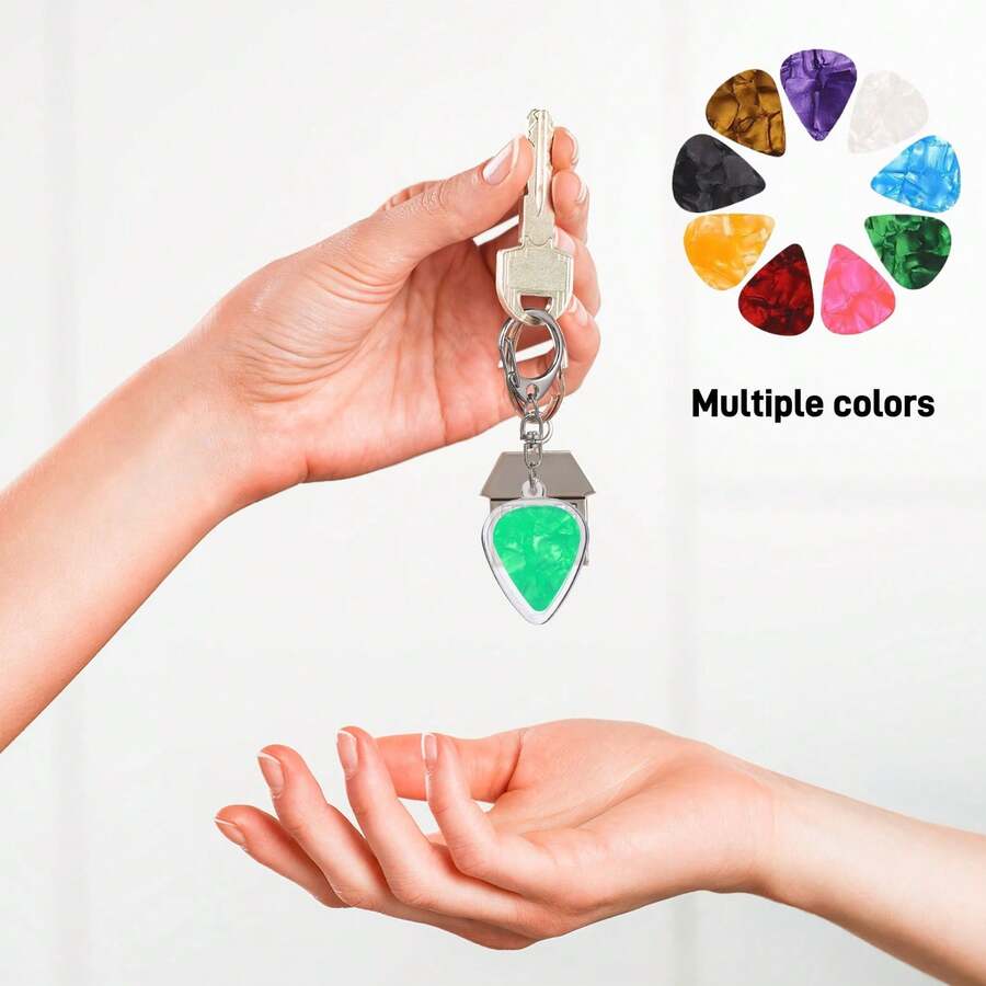 二合一吉他拨片收纳钥匙扣 - 心形透明亚克力盒，带安全扣，便携式透明收纳盒，适用于存放拨片和照片，经久耐用，时尚设计，是音乐家、吉他配件、照片收纳盒和时尚配饰的理想之选，结构坚固，包含一个随机颜色的吉他拨片 - 彩色 - 查看 1