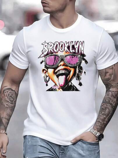 Rostro caricaturesco con gafas de sol brillantes joyas y expresión divertida que transmite energía juvenil y urbana camisetas de hombre 100% algodón 220g confort casual para uso diario