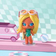 Miniso Mô hình búp bê Barbie Pink Power Series hộp mù, nhiều kiểu nghề nghiệp và phụ kiện tinh tế, chất liệu PVC, chi tiết phong phú, lý tưởng để trang trí bàn làm việc và làm vật sưu tập (1 mô hình giao ngẫu nhiên) - Nhiều màu - Xem 7
