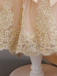 Elegant Sleeveless Embroidered Trailing Luxurious Princess Dress, Puffy Tulle Flower Girl Formal Gown For Ceremony - Rượu sâm banh - Xem 6