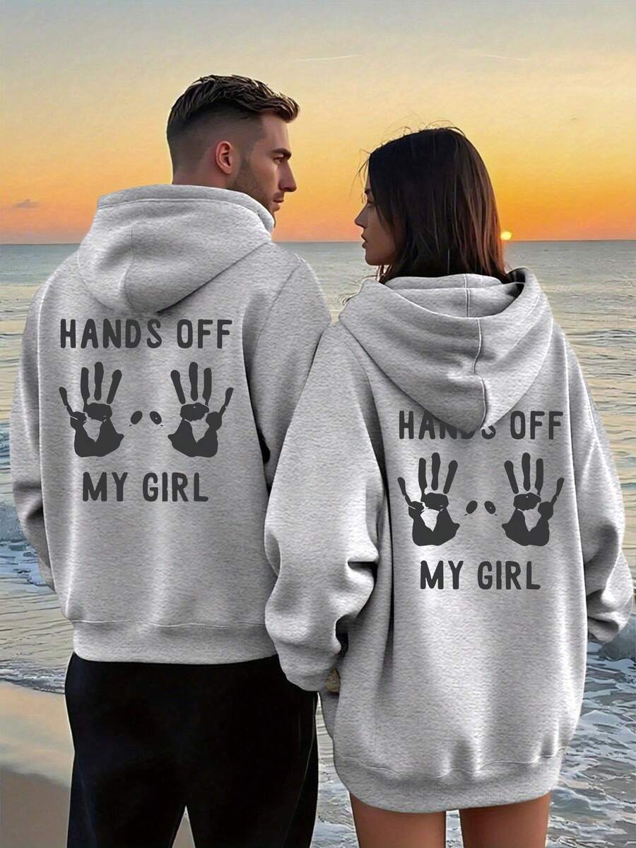 Sudadera con Capucha de Pareja Otoño/Invierno, Suéter Exclusivo "Hands Off" + Diseño Posesivo con Tema de Amor.Una de personalidad cálida y características de comodidad.¡El atuendo perfecto y llamativo para salidas de pareja en otoño/invierno!Logo de ambiente dulce combinado para mostrar - Gris Claro-Hombre - Ver 1