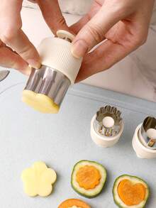 Conjunto de 4 moldes de aço inoxidável prensados em formato de flor e peixe, ideais para fazer bolinhos, raviólis, legumes, frutas e biscoitos. Utensílios de cozinha multifuncionais e criativos, perfeitos para preparar massa borboleta de legumes, massa para bolinhos, biscoitos de desenho animado e papinhas para bebês. Moldes criativos prensados. - Multicolorido - Ver 3