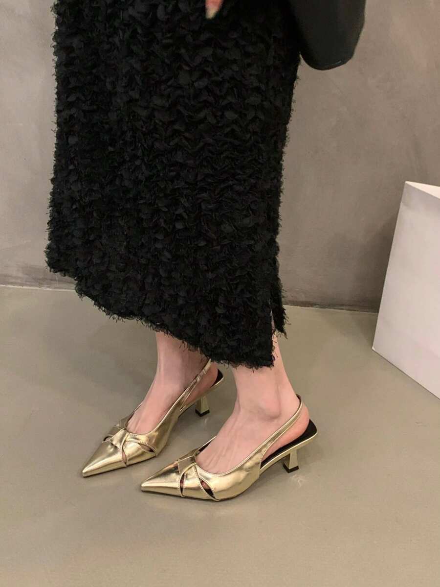 2025 Neue französische elegante Damen Geschlossene Zehe Stiletto High Heel Sandalen, Sommer