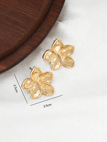 1 paire de boucles d'oreilles à fleurs vintage en métal, convenant pour un port quotidien, bijoux occidentaux pour femmes
