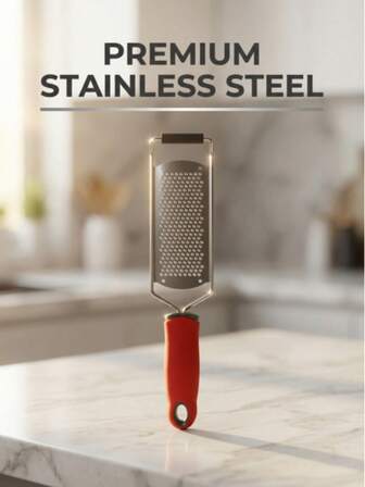 这款不锈钢刨丝器采用304不锈钢材质，耐腐蚀且锋利。它可用于刨取水果和蔬菜的细丝，以及刨碎奶酪/巧克力碎。这是一款小巧的多功能厨房用具，适合家庭厨房使用。