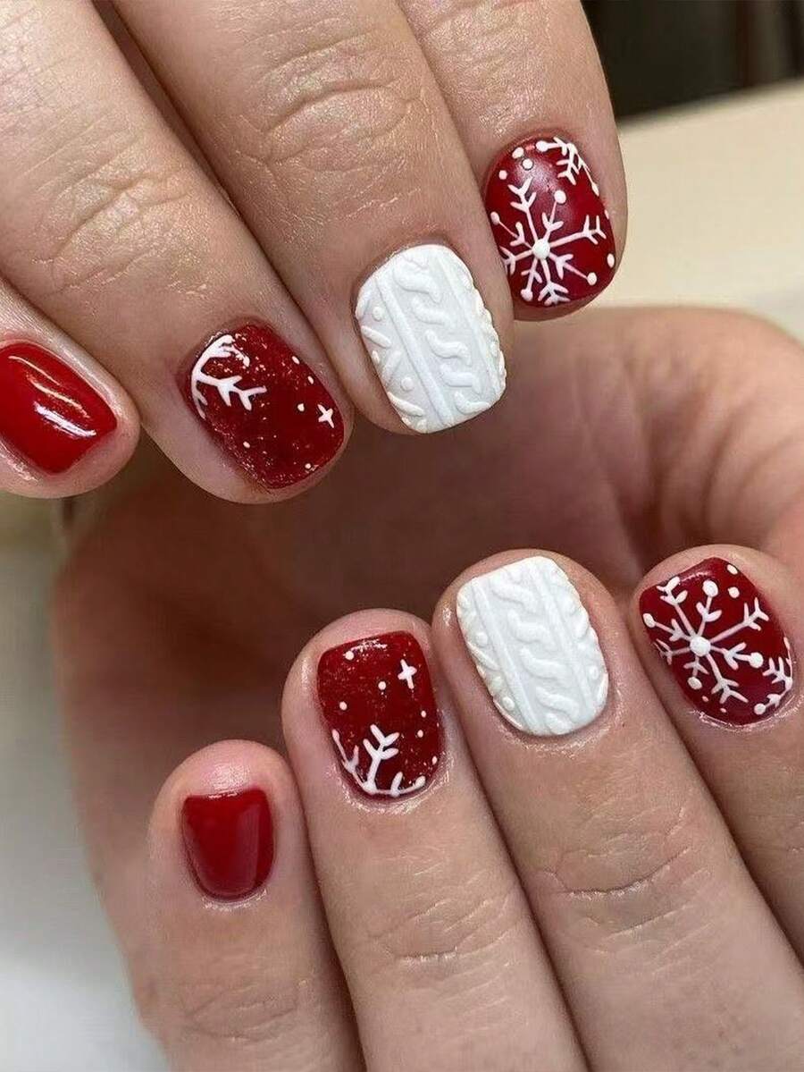 24pcs Cute Square Press On Fake Nails Red And White Short Nail White Snowflake Fake Nails Christmas Nails - Multicolor - View 1
