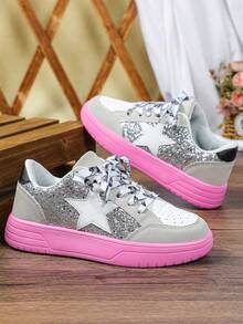 白色和灰色拼接银色亮片女士运动鞋，时尚户外滑板鞋，防污粉色EVA鞋底，系带，圆头，低帮，百搭，适合节日礼物、休闲外出、派对等场合，女士运动鞋 - 銀灰色粉底 - 查看 6