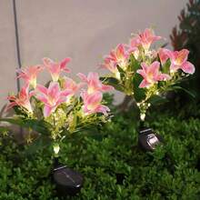 Solar-betriebene 7-Kopf Lilien Lampen Outdoor Garten dekorative Bodenstecker, realistische Lilien-förmige Lampen ideal für Garten, Hof und Terrasse Dekorationen, Festliche Party Arrangements, Hochzeiten, Weihnachten und Neujahr Dekorative Beleuchtung - Warmes Weiß - Übersicht 1