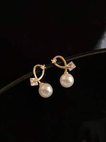 1 Pair Minimalist Criss-Cross Faux Pearl Stud Earrings, Stone Fashion Commuter Earrings For Women, Elegant