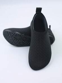 New Beach Shoes Wading Upstream Shoes Non-Slip Water Socks Swimming Shoes Breathable Treadmill Soft Shoes Black Soft Soled Diving Shoes For Men And Women In Water Parks, Anti Cutting Upstream Snorkeling Shoes - Black - View 4