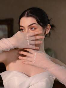 1 双长款压纹字母新娘手套，优雅复古薄纱长袖配饰，适合婚礼、正式场合、摄影等场合 - 白色 - 查看 6