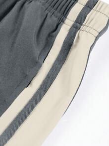 1 chiếc quần nam nhẹ, thời trang, đa năng, thoải mái, thoáng khí, phù hợp mặc thường ngày, tập luyện, hoạt động ngoài trời, đi làm, đi nghỉ mát, có túi phối màu tương phản, thích hợp cho mùa xuân, hè, thu, đông. - Màu Xám nhạt - Xem 4