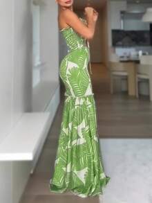 Women's Summer Autumn Casual Elegant Floral Print Bandeau Strapless Tie-Up (2-In-1) Ruched Hip Patchwork Ruffle Hem Long Dress, Suitable For Vacation, Beach, Outings - Green - View 3