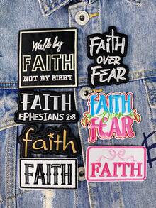 一套3/7片黑白信仰英文字母系列刺绣布贴,虔诚信徒涤纶徽章贴花,DIY服装熨烫布贴,缝纫配件布贴,适用于背包、牛仔裤、夹克、T恤、帽子、连衣裙等。 - 彩色 - 查看 2