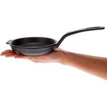 Victoria - de hierro fundido con mango largo, curado, Negro, , 1(4.8 Inch Sartén) - Multicolor - Ver 1