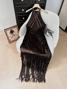 GMFP 女士优雅无袖黑色天鹅绒流苏中长连衣裙，时尚百搭，适合派对、音乐节、婚礼季等场合。 - 棕色 - 查看 3