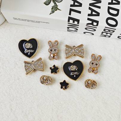 10pcs DIY Shoe Decoration Charms - Shiny Bears, Stars, Geometric Patterns, Non-Metal Lightweight Material, Y2K Fashion Versatile Cute Unisex, Suitable For EVA Beach Shoes, Slippers, Detachable Shoe Decor, Holiday Gift