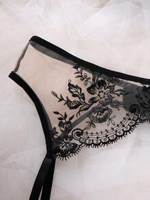 Valentine's Day Sexy Underwear For Women, 3pcs Women's Elegant European Black Flower Embroidered Sexy Lingerie Set - Semi-Sheer Full Ensemble (Bra, Belt & Low-Rise Thong) - No Padding, Lingerie For Date Night, Party Costume, Gift - Hand Washable For Small To Normalr - 黑色 - 查看 4