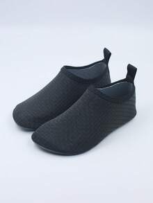 New Beach Shoes Wading Upstream Shoes Non-Slip Water Socks Swimming Shoes Breathable Treadmill Soft Shoes Black Soft Soled Diving Shoes For Men And Women In Water Parks, Anti Cutting Upstream Snorkeling Shoes - Black - View 3