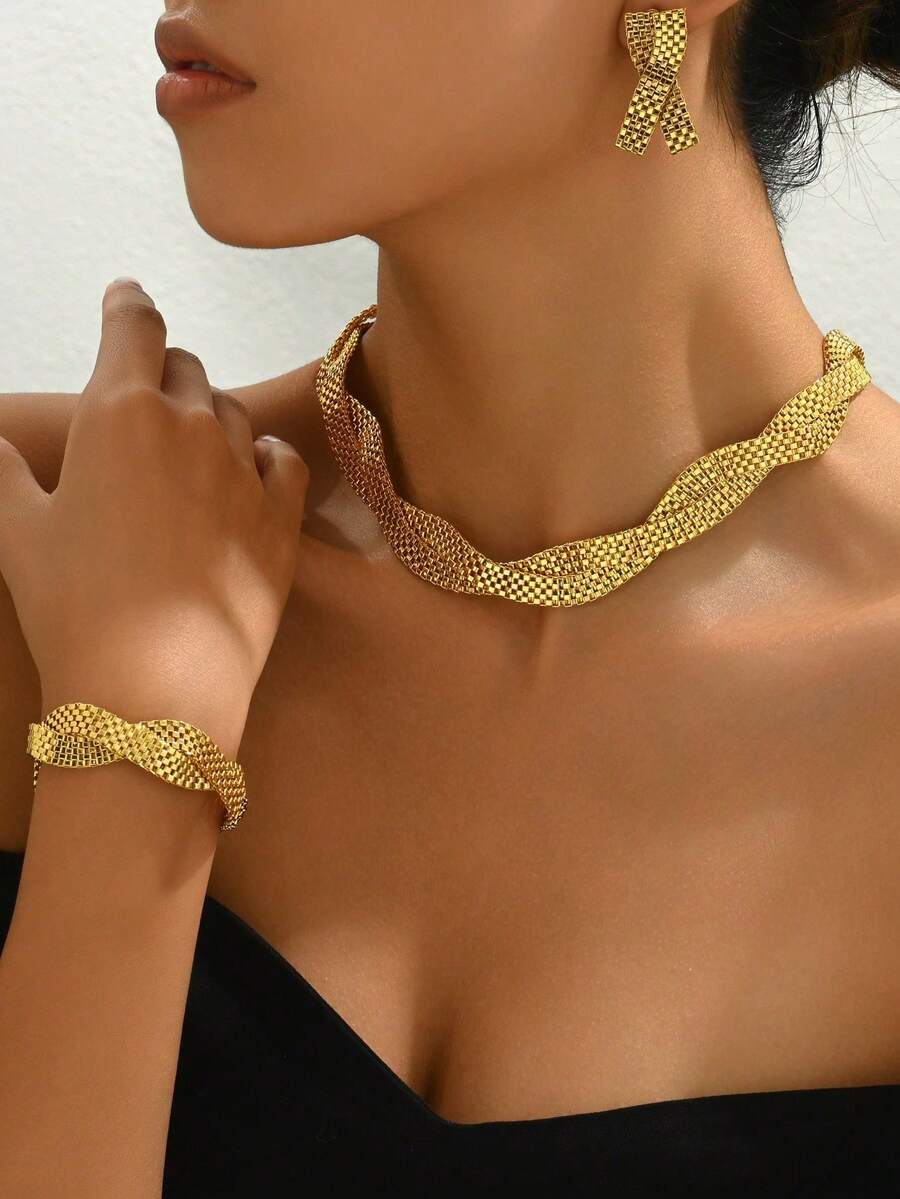 18K Gold Plated 4pcs/Set Minimalist Hollow-Out Chain Necklace, Earrings, Bracelet And Net Pendant Jewelry Set For Women
