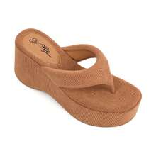 So Me Jessee Women's Platform Thong Slip On Sandal   Beach    Vacation  Beach    Spring / Summer - Camel - View 4
