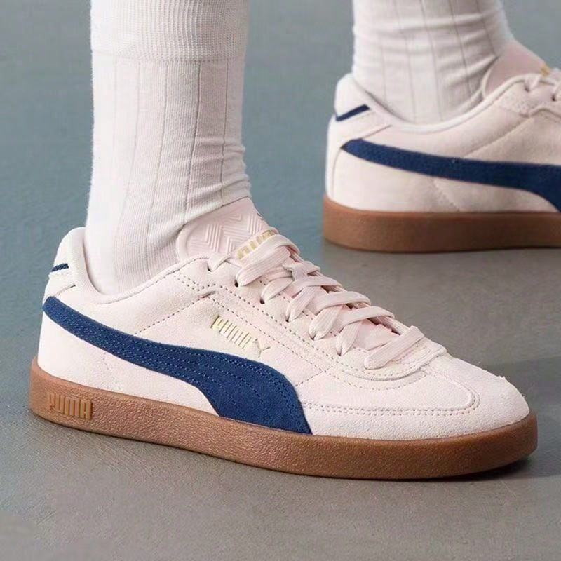 PUMA Club 2 Women's Comfortable And Versatile Sporty Casual Low-Top Sneakers In Light Purple - Pink - View 1