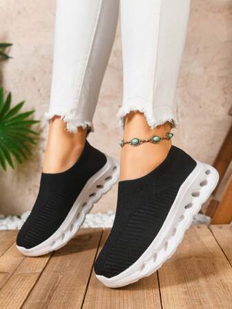 Women's Black Thick Sole Casual Sneakers, Breathable, Lightweight, Versatile Slip-On Shoes For All Seasons