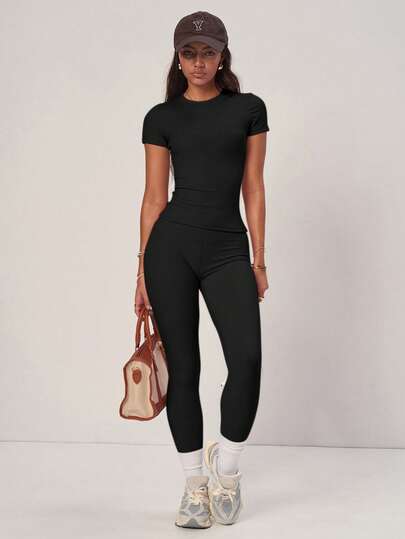 PinkTip Blue Basic Top And Shorts Set, High-Waisted Loose Fit, Essential For Summer Casual And Fitness