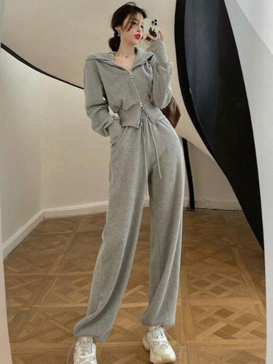 Women Two-Piece Outfits - 灰色 - 查看 1