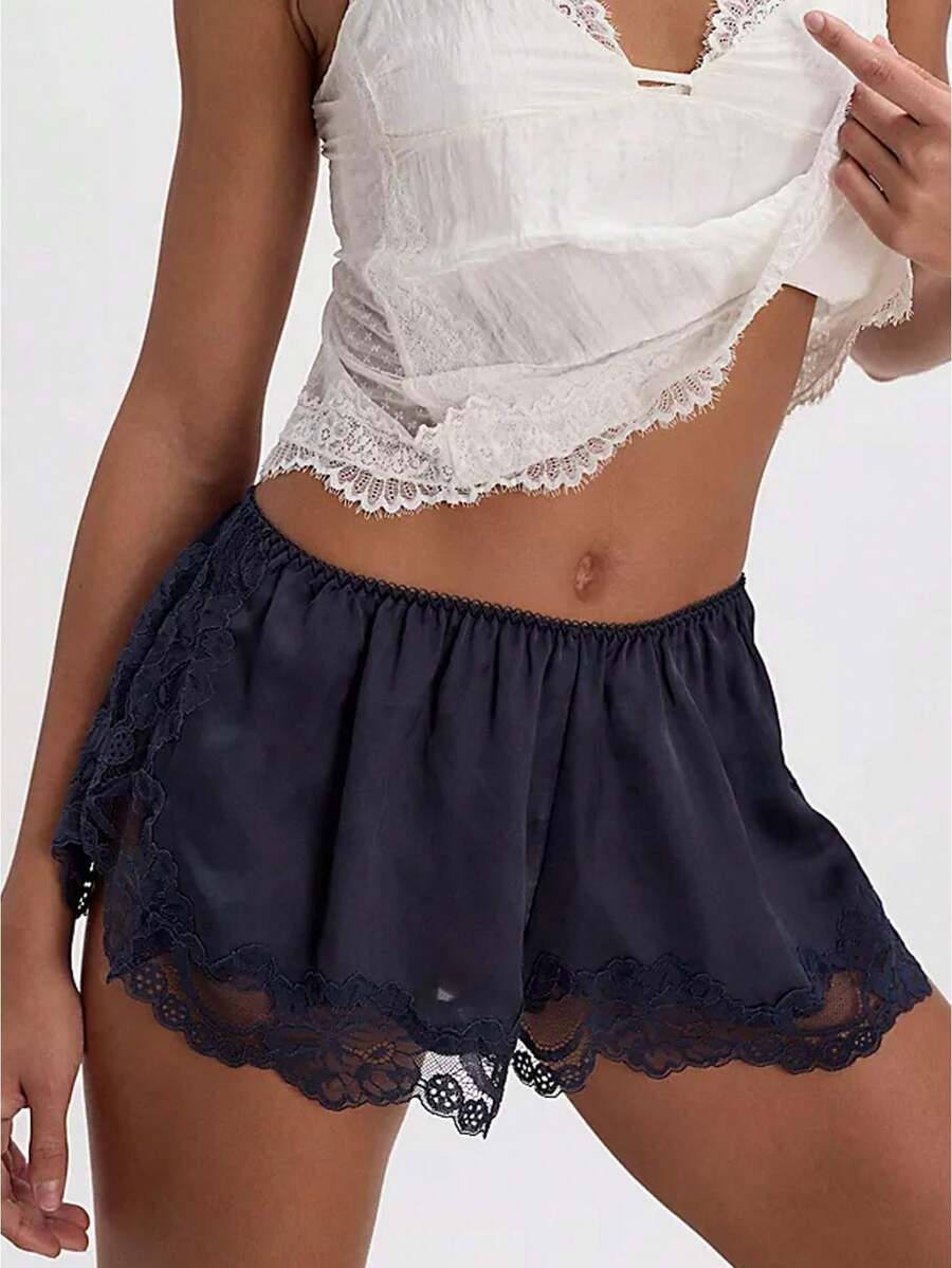 Women Satin Lace Trim Silk Shorts Elastic Mid Rise Lounge Sleepwear Pajama Bottoms Women Silk Lace Shorts Satin Elastic Waist Lace Trim Mini Shorts Silk Patchwork Lounge Pettipants Slip Bottoms - 黑色 - 查看 1