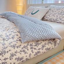 1pc Printed Floral & Cartoon Pattern Comforter, Soft Plush Fabric, Quilted Design, Suitable For Bedroom, Guest Room, All Season - Blue and White - View 12