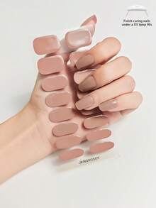 16片半固化凝胶美甲贴纸，秋冬红色自粘全甲凝胶贴纸，兼容所有美甲灯，DIY美甲装饰贴纸，适合女性和女孩在美甲沙龙使用，沙龙品质，易于粘贴，是女性居家DIY美甲的理想之选 - 彩色 - 查看 7