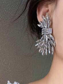 1 Pair Crystal Leaf Exaggerated Luxury Wedding Earrings, Rhinestone Glamorous Party & Daily Wear Jewelry Gift For Women - 花朵水晶馬眼形弧形耳環 - 查看 3
