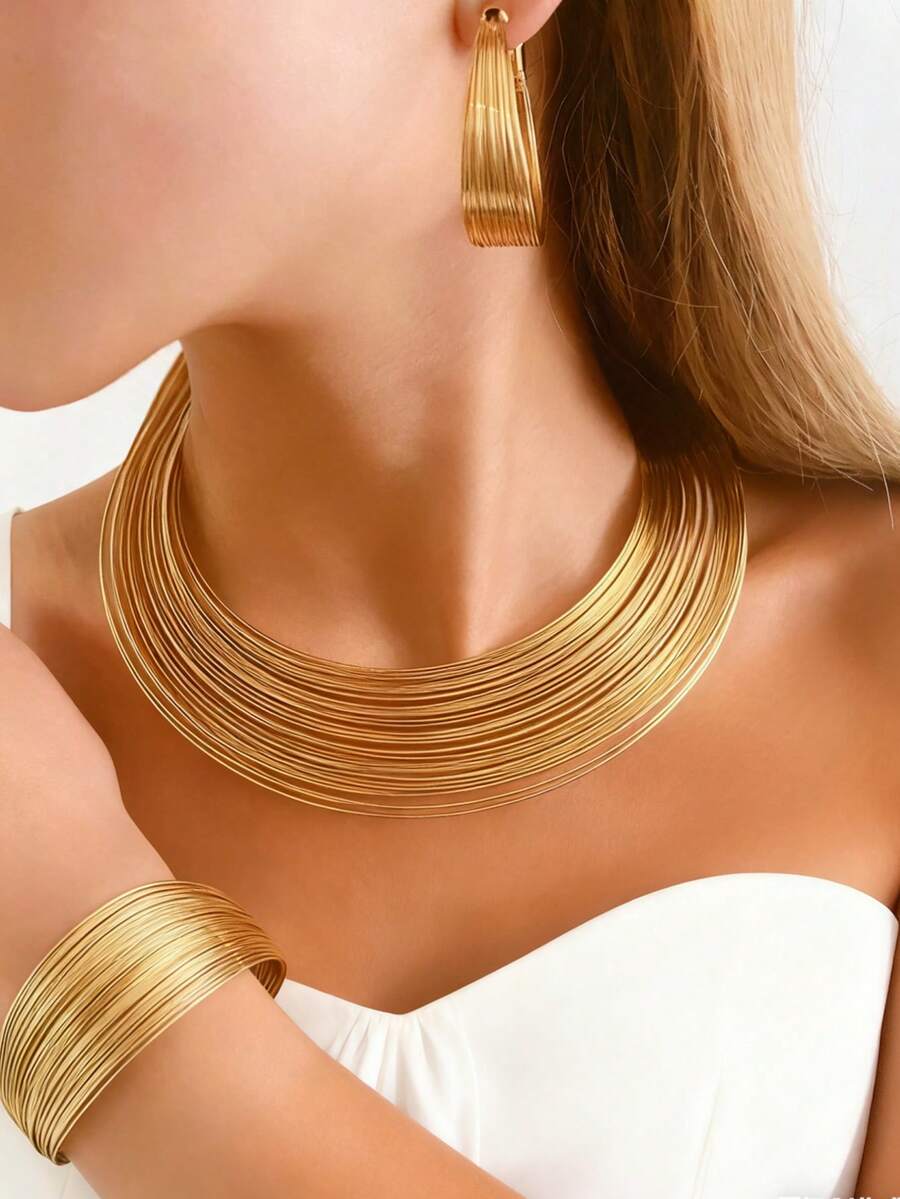 The Four Piece Wire Jewelry Set Is The Preferred Choice For Showcasing Individuality, Boldness, And Uniqueness In Jewelry - Yellow Gold - View 1