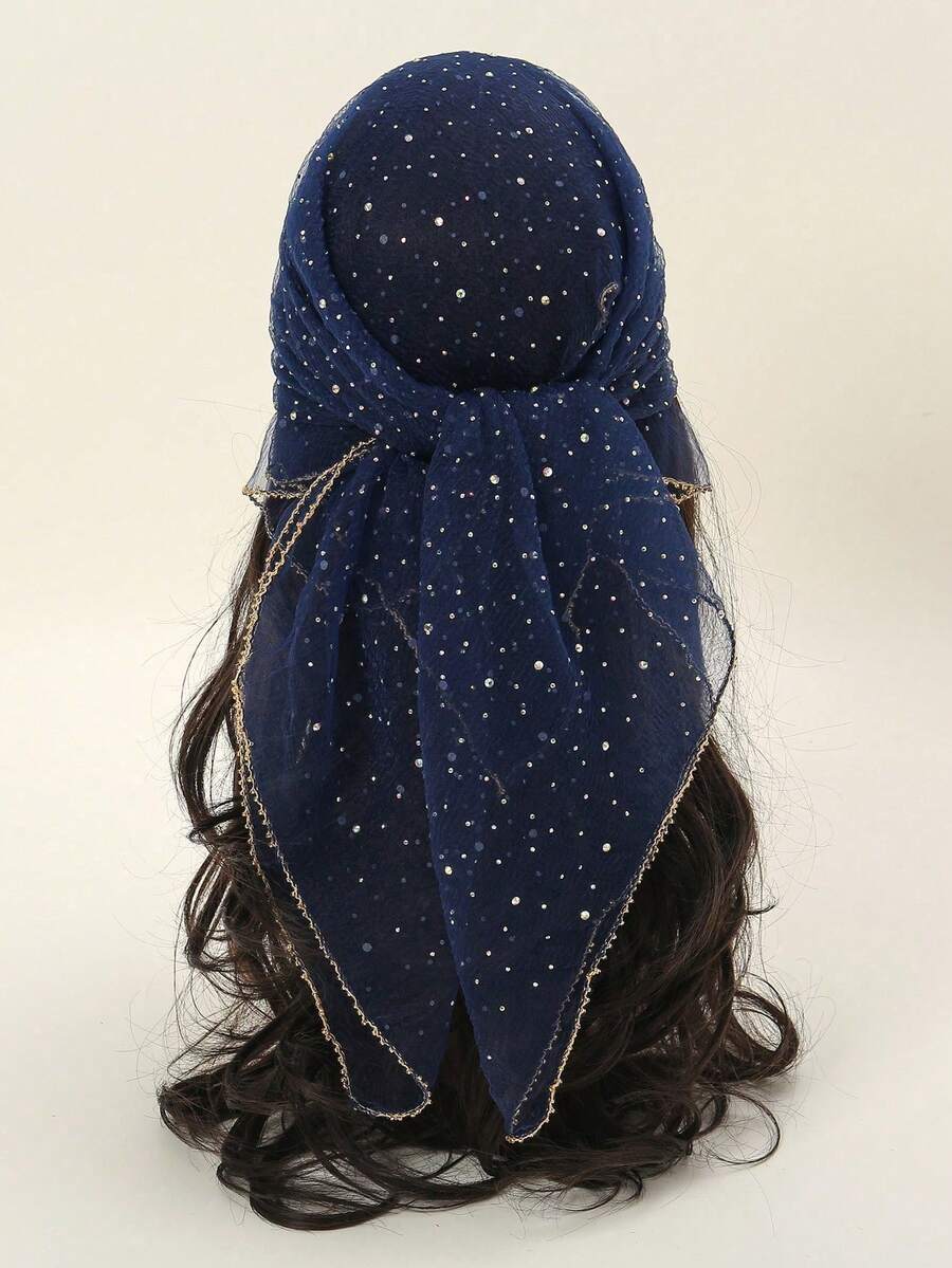 1条新款时尚流行刺绣围巾，女士日常佩戴领巾