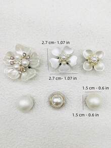 12PCS ABS White Rhinestone Floral Beads Decor Shoe Charms Buckles Accessories Good Quality DIY Adorable Clog Pins Decorations Hole Garden Shoes Ornaments Fit Women Adults Bubble Slides Slippers Beach Bag Sandals Xmas Halloween Birthday Party Gifts (Shoes Not Included) - 12 Styles In Total - View 10