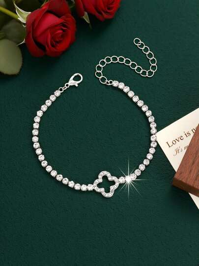 1pc Plus Size Women's Fashionable Lucky Four-Leaf Clover Rhinestone Embellished Bracelet, Suitable For Daily Wear, Valentine's Day Dates, Banquets, Parties, Or As A Gift