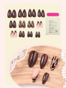 24 piezas de uñas postizas de estilo francés irregular, uñas postizas de almendra mediana con estampado de leopardo y decoración de purpurina dorada, estilo minimalista con superficie brillante y cobertura completa para uso diario de mujeres y niñas