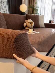 1 buah Sarung Sofa Beludru Mewah, Elegan & Mewah, Anti Selip, Tahan Debu, Tahan Gores, Cocok untuk Semua Musim, Kamar Tidur, Ruang Tamu dan Ruang Belajar - Coffee Brown - View 3