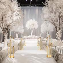 1个五臂烛台，落地式大烛台，金色烛台装饰，适合餐桌摆设，金属材质，适用于圣诞节、婚礼、家居装饰、万圣节派对及其他场合。 - 金色 - 查看 4