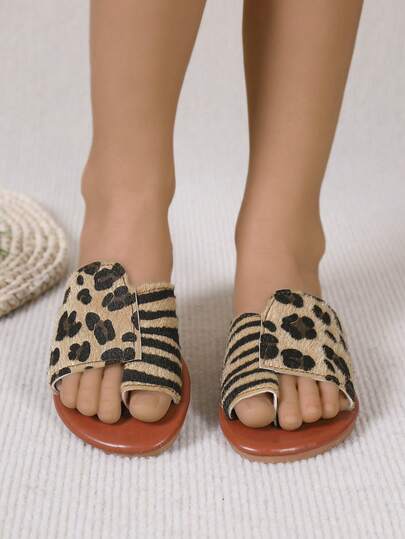 1 Pair Fashion Versatile Leopard Print & Zebra Pattern Patchwork Kids' Flip Flops