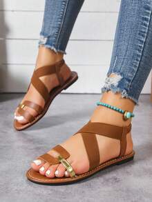 女士宽楦可调节交叉绑带平底凉鞋，软底舒适休闲百搭凉鞋，户外沙滩优雅金色条纹装饰平底凉鞋 - 棕色 - 查看 6