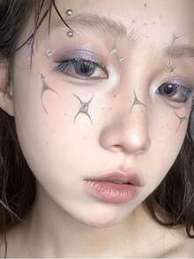 1片水晶水钻银色金属线条脸贴，简约欧美风时尚妆容装饰，独特时尚派对拍照道具，多功能脸部装饰贴纸，演唱会妆容，面部宝石 - 彩色 - 查看 3