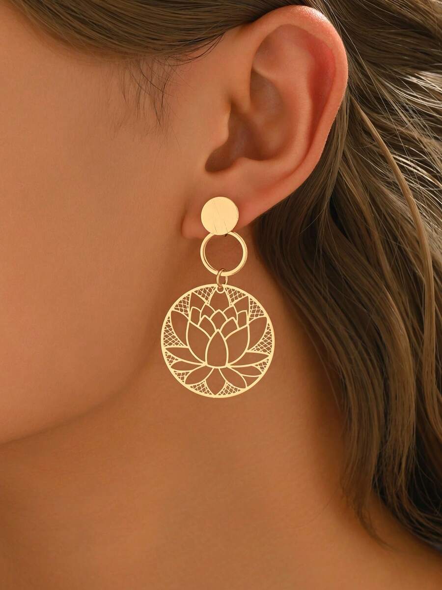 1 Pair Women Elegant Geometric Lotus Hollow Metal Earrings, Suitable For Daily Wear - Gold - View 1
