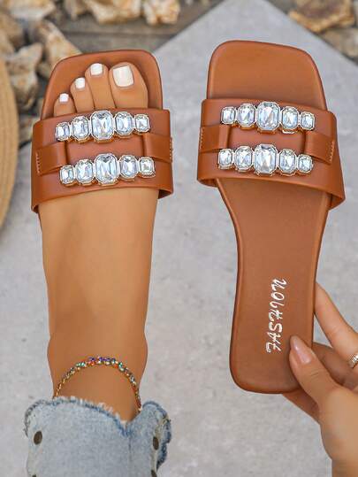 Women's Flat Sandals, New Fashion Low Heel Soft Bottom Slippers, Wide Feet Recommend Sizing Up One, Solid Color Rhinestone Strap Summer Beach Slides