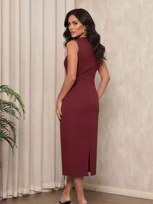 Classic Midi Dress - Duna Linen With Back Zipper, Wide Straps, Elegant Tie-Back Detail, Ruched Detail, Suitable For Formal And Evening Wear. - 酒紅色 - 查看 3