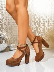 planare Escarpins à talons épais élégants et à la mode pour femmes en marron, avec une sangle réglable et une boucle. Portables et stables pour un usage décontracté, en soirée, en rendez-vous, pour les trajets quotidiens. Talons hauts élégants et gracieux pour dames - Tabac - Voir 6