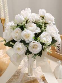 新娘伴娘捧花，饰以水晶心形点缀，白色玫瑰花束，适合婚礼、新娘送礼会、周年纪念、求婚、情人节及其他场合。 - 彩色 - 查看 3