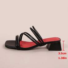 Nuevos tacones altos de verano franceses de alta gama con correa de piel sintética y tacón grueso, sandalias de tacón grueso de estilo coreano con punta abierta de cuero suave, versátiles, elegantes y cómodas