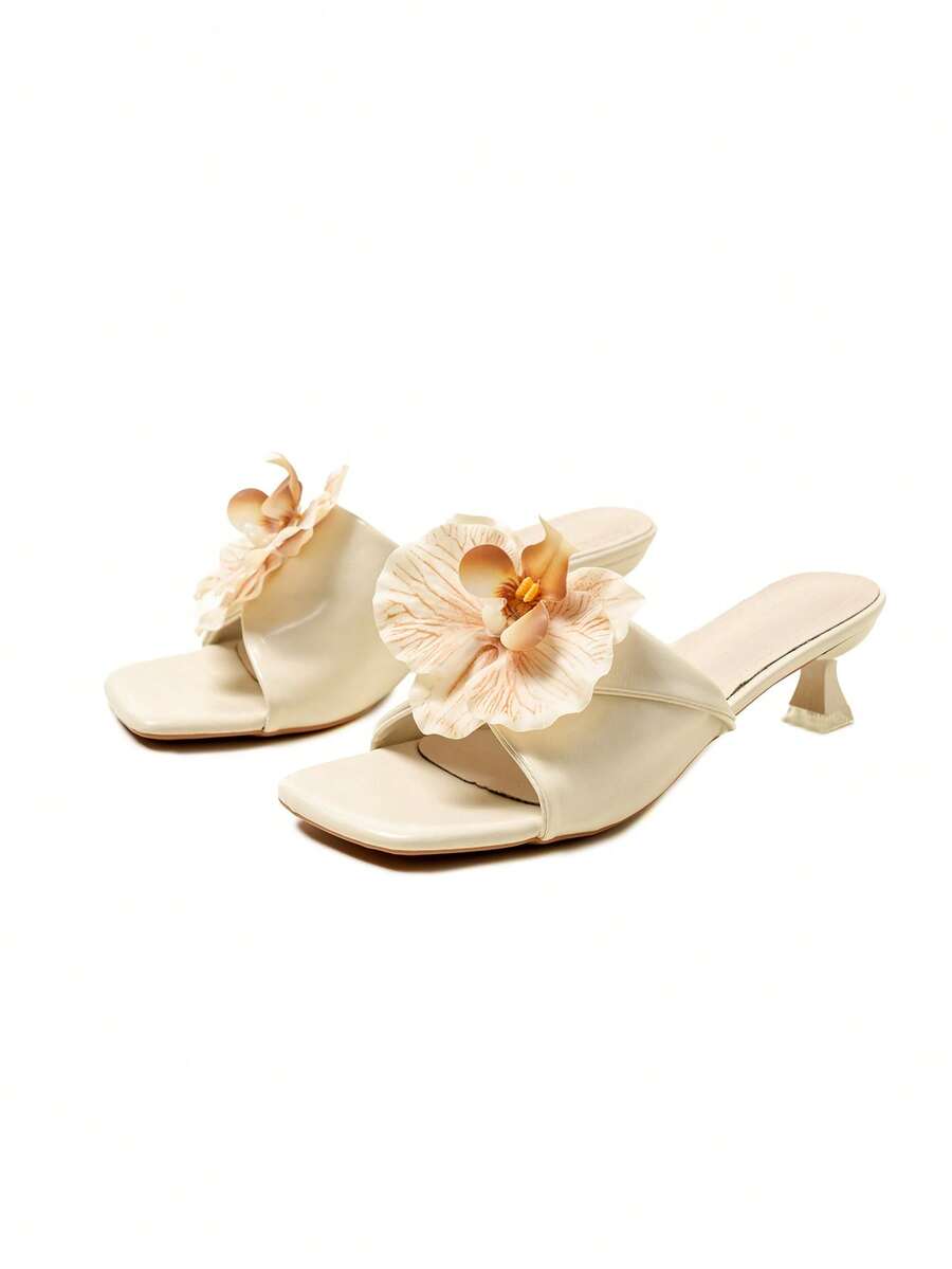 Elegant Women's Floral Decorated High Heel Shoes, European And American Style, Suitable For Beach, Travel, Date, Commute, Party. Floral Decorated High Heel Sandals Suitable For Banquet, Party, Vacation, Fairy Style. Women's Square Toe Kitten Heel Mule Slippers, Beige Color, Can Be Matched With Dresses And Pants, Gentle Women's Low Heel Design, Comfortable For Going Out. - Beige - View 1